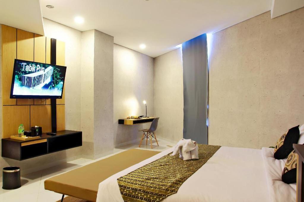 Bbc Hotel Lampung Bandar Jaya Gunungsugih Eksteriør billede