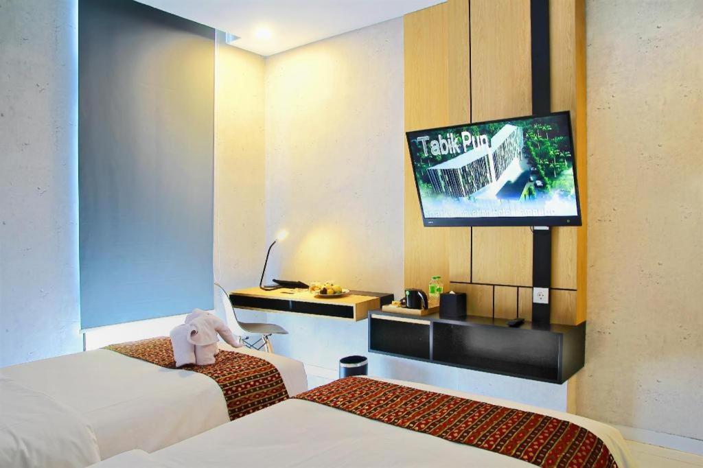 Bbc Hotel Lampung Bandar Jaya Gunungsugih Eksteriør billede